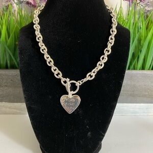 HEART NECKLACE